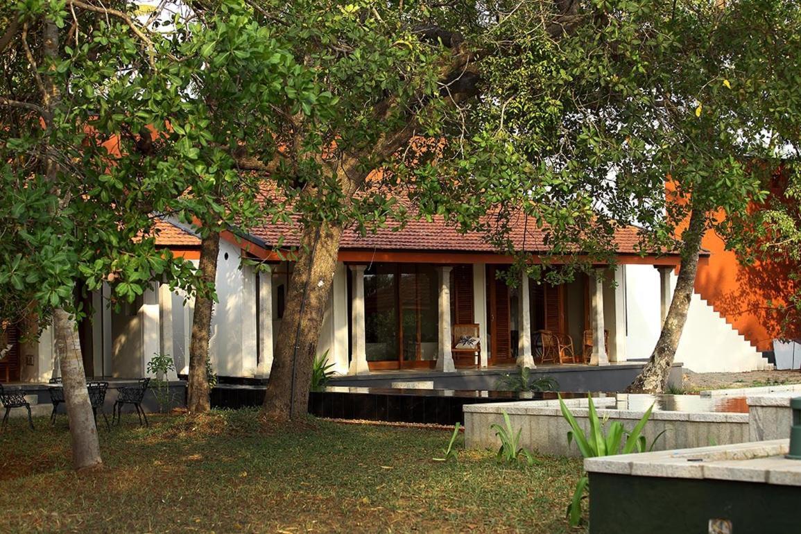 Kochi Baymaas Lake House מראה חיצוני תמונה